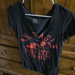 Woman’s American Eagle shirt